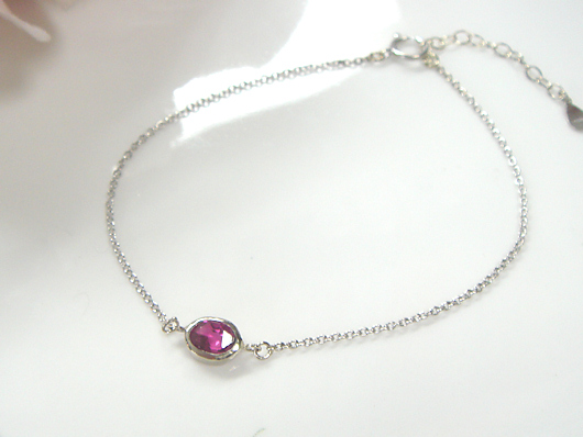 ルビーのブレスレット