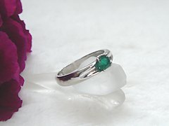 エメラルドのリングafter