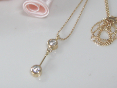 キュービックジルコニアの２ストーンペンダントafter