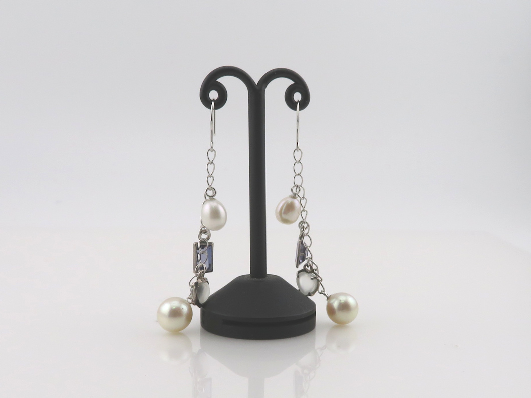 カラーストーンロングピアス