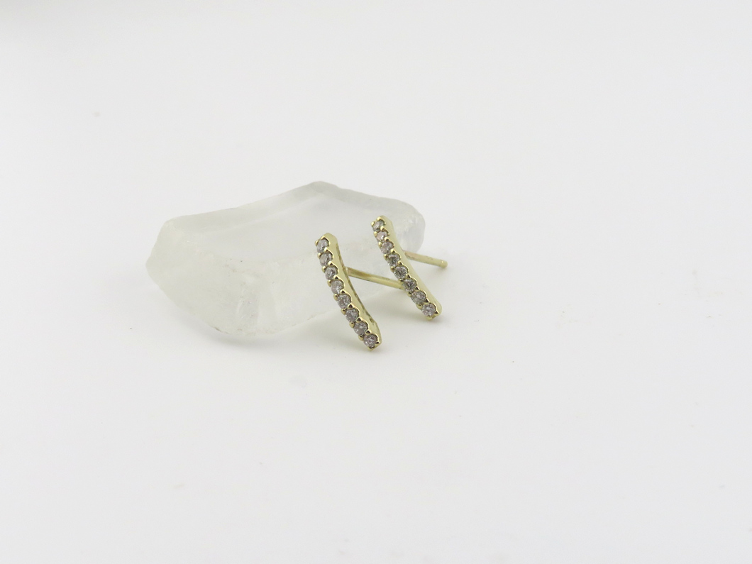 メレダイヤピアス