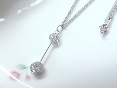 キュービックジルコニア2ストーンペンダントafter