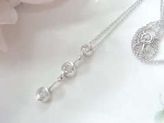 ３ストーンのペンダントafter