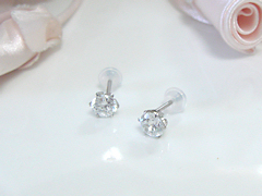 キュービックジルコニアのピアスafter