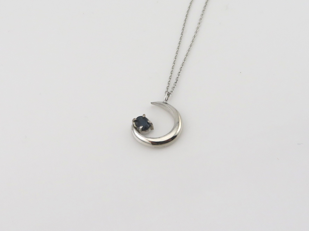 サファイアペンダントafter