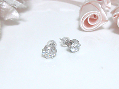 キュービックジルコニアのピアスafter