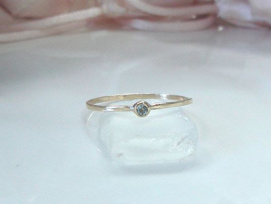 ７．細リング ブルートパーズサムネイル